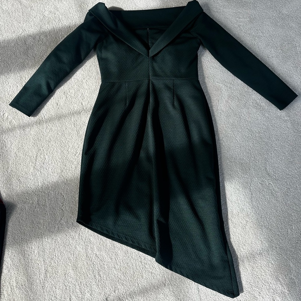 Textured Off the Shoulder Dress - Picture 2 of 3